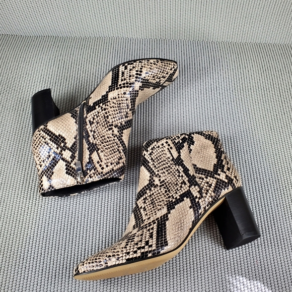 Marc Fisher snake skin leather booties - Picture 5 of 11